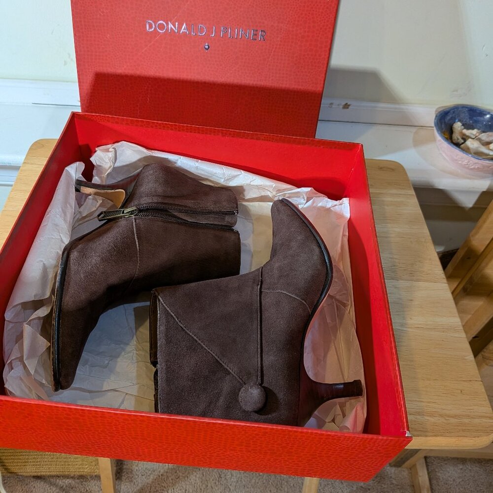 Donald Pliner booties - Picture 11 of 11